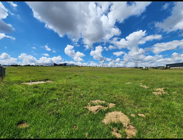 36,300M² VACANT LAND FOR SALE IN SAMRAND BUSINESS PARK